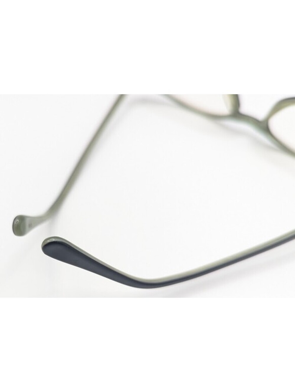 Nicole Miller Sweety Eyeglasses Frame Olive Translucent Green Oval  46-16-140 - Picture 8 of 15
